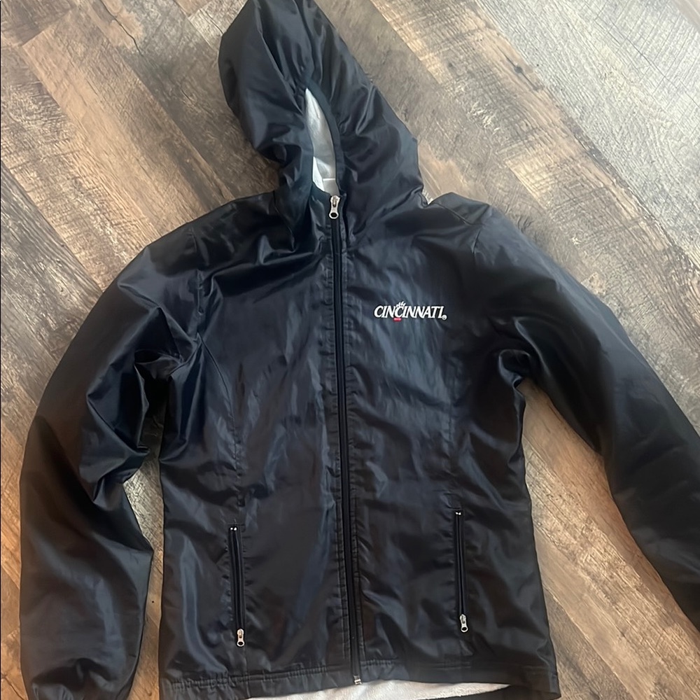 Cincinnati Bearcats Lined Raincoat Champion size Small